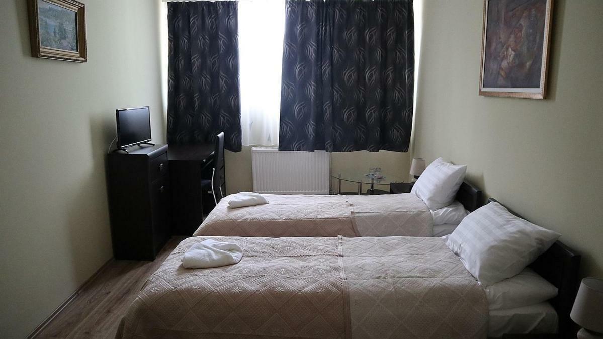 Hotel Szlovak Panzio Bekescsaba Zewnętrze zdjęcie